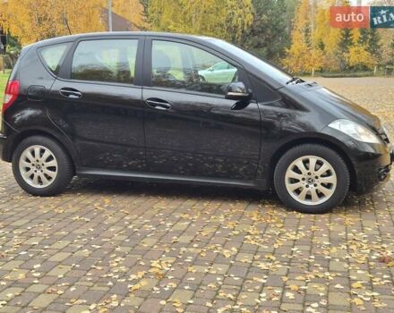 Чорний Мерседес А клас, об'ємом двигуна 1.5 л та пробігом 184 тис. км за 7499 $, фото 3 на Automoto.ua