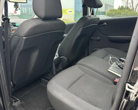 Черный Мерседес А класс, объемом двигателя 1.7 л и пробегом 262 тыс. км за 6800 $, фото 25 на Automoto.ua