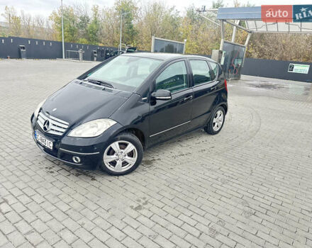 Черный Мерседес А класс, объемом двигателя 2 л и пробегом 250 тыс. км за 4400 $, фото 6 на Automoto.ua