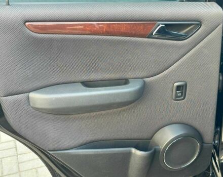 Черный Мерседес А класс, объемом двигателя 1.7 л и пробегом 109 тыс. км за 6980 $, фото 13 на Automoto.ua