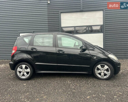 Чорний Мерседес А клас, об'ємом двигуна 2 л та пробігом 227 тис. км за 6200 $, фото 1 на Automoto.ua