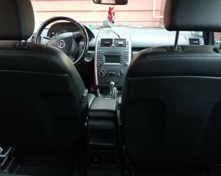 Черный Мерседес А класс, объемом двигателя 1.99 л и пробегом 124 тыс. км за 5000 $, фото 5 на Automoto.ua