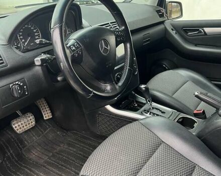 Чорний Мерседес А клас, об'ємом двигуна 1.7 л та пробігом 109 тис. км за 7300 $, фото 3 на Automoto.ua