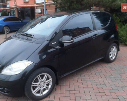 Чорний Мерседес А клас, об'ємом двигуна 2 л та пробігом 330 тис. км за 4700 $, фото 3 на Automoto.ua