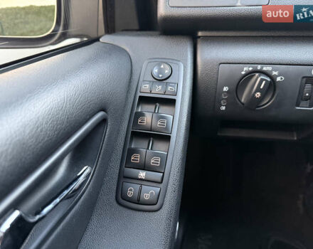 Черный Мерседес А класс, объемом двигателя 2 л и пробегом 228 тыс. км за 6500 $, фото 7 на Automoto.ua