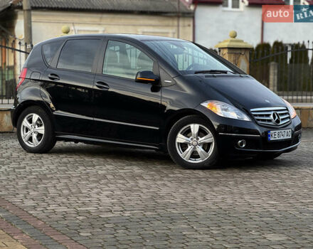 Чорний Мерседес А клас, об'ємом двигуна 1.99 л та пробігом 284 тис. км за 6400 $, фото 4 на Automoto.ua