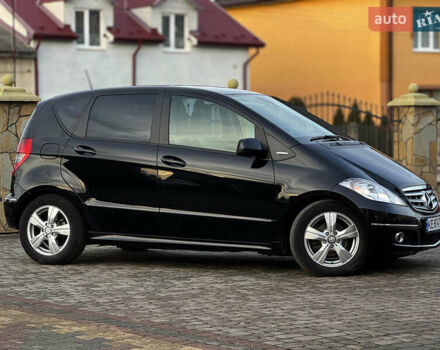 Чорний Мерседес А клас, об'ємом двигуна 1.99 л та пробігом 284 тис. км за 6400 $, фото 5 на Automoto.ua