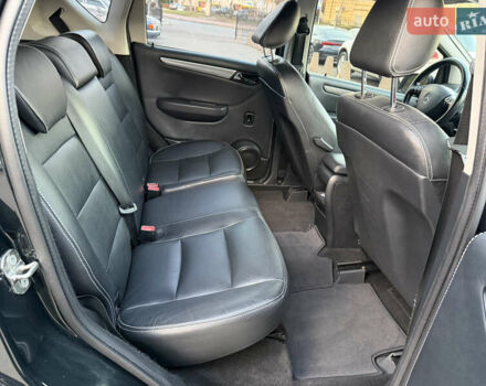 Черный Мерседес А класс, объемом двигателя 2 л и пробегом 228 тыс. км за 6500 $, фото 17 на Automoto.ua