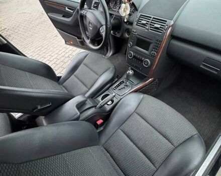 Чорний Мерседес А клас, об'ємом двигуна 1.5 л та пробігом 140 тис. км за 7500 $, фото 2 на Automoto.ua