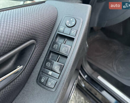 Черный Мерседес А класс, объемом двигателя 1.7 л и пробегом 178 тыс. км за 7699 $, фото 18 на Automoto.ua