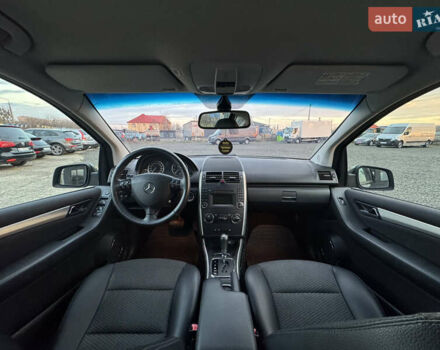 Черный Мерседес А класс, объемом двигателя 1.7 л и пробегом 178 тыс. км за 7699 $, фото 28 на Automoto.ua