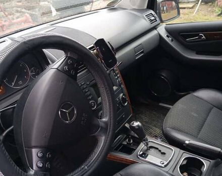 Черный Мерседес А класс, объемом двигателя 1.7 л и пробегом 210 тыс. км за 8700 $, фото 4 на Automoto.ua