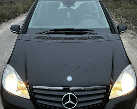 Черный Мерседес А класс, объемом двигателя 1.7 л и пробегом 91 тыс. км за 6700 $, фото 2 на Automoto.ua