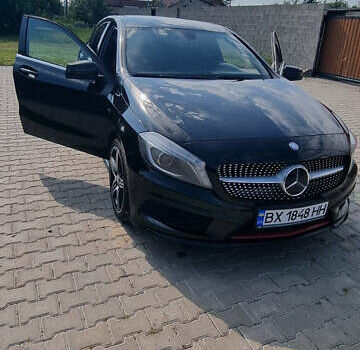 Мерседес А класс 2013 в Киеве на Automoto.ua Черный Мерседес А класс, объемом двигателя 1.99 л и пробегом 92 тыс. км за 17500 $, фото 1 на Automoto.ua