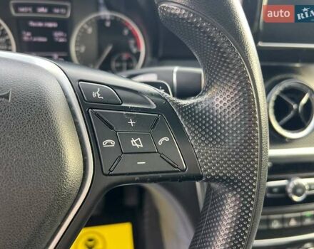 Черный Мерседес А класс, объемом двигателя 1.8 л и пробегом 206 тыс. км за 13900 $, фото 13 на Automoto.ua