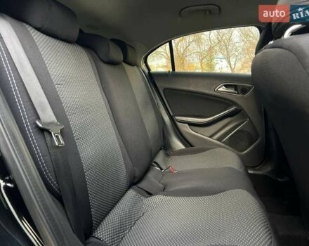 Черный Мерседес А класс, объемом двигателя 1.8 л и пробегом 206 тыс. км за 13900 $, фото 22 на Automoto.ua