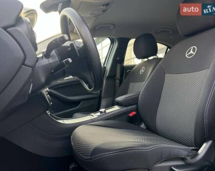 Черный Мерседес А класс, объемом двигателя 1.8 л и пробегом 206 тыс. км за 13900 $, фото 10 на Automoto.ua