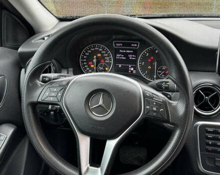 Мерседес А класс 2013 в Ивано-Франковске на Automoto.ua Черный Мерседес А класс, объемом двигателя 1.8 л и пробегом 206 тыс. км за 14000 $, фото 12 на Automoto.ua
