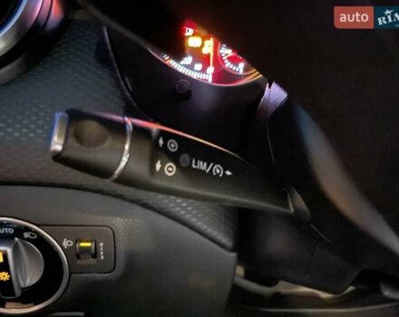 Мерседес А класс 2016 в Киеве на Automoto.ua Черный Мерседес А класс, объемом двигателя 1.5 л и пробегом 98 тыс. км за 17300 $, фото 11 на Automoto.ua