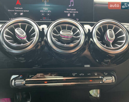 Мерседес А класс 2020 в Львове на Automoto.ua Черный Мерседес А класс, объемом двигателя 1.33 л и пробегом 98 тыс. км за 31450 $, фото 34 на Automoto.ua