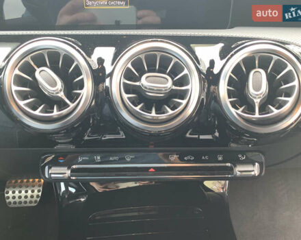 Мерседес А класс 2020 в Львове на Automoto.ua Черный Мерседес А класс, объемом двигателя 1.33 л и пробегом 98 тыс. км за 31450 $, фото 28 на Automoto.ua