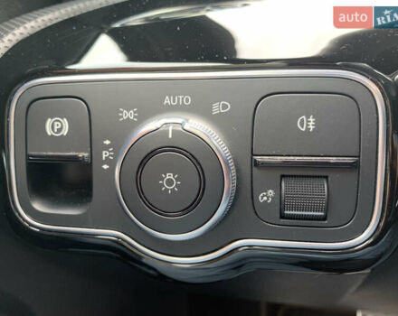 Мерседес А класс 2020 в Львове на Automoto.ua Черный Мерседес А класс, объемом двигателя 1.33 л и пробегом 98 тыс. км за 31450 $, фото 26 на Automoto.ua