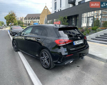 Мерседес А класс 2020 в Львове на Automoto.ua Черный Мерседес А класс, объемом двигателя 1.33 л и пробегом 98 тыс. км за 31450 $, фото 5 на Automoto.ua