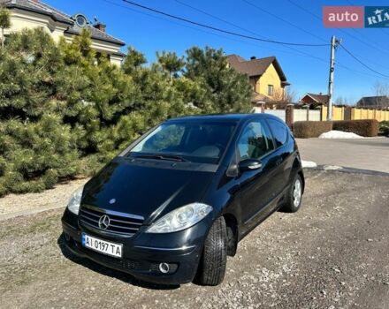Черный Мерседес А класс, объемом двигателя 1.7 л и пробегом 156 тыс. км за 5300 $, фото 1 на Automoto.ua