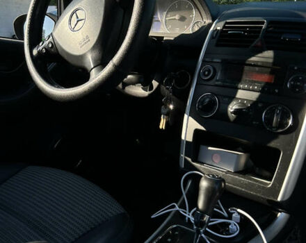 Черный Мерседес А класс, объемом двигателя 1.99 л и пробегом 260 тыс. км за 3800 $, фото 5 на Automoto.ua