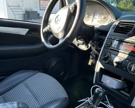 Черный Мерседес А класс, объемом двигателя 1.99 л и пробегом 260 тыс. км за 3800 $, фото 11 на Automoto.ua