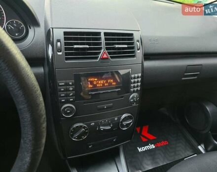 Чорний Мерседес А клас, об'ємом двигуна 1.5 л та пробігом 174 тис. км за 5299 $, фото 32 на Automoto.ua