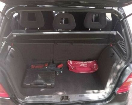 Черный Мерседес А класс, объемом двигателя 1.6 л и пробегом 240 тыс. км за 2700 $, фото 2 на Automoto.ua