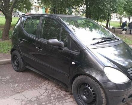 Черный Мерседес А класс, объемом двигателя 1.6 л и пробегом 240 тыс. км за 2700 $, фото 1 на Automoto.ua