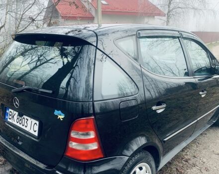 Черный Мерседес А класс, объемом двигателя 1.6 л и пробегом 160 тыс. км за 4500 $, фото 2 на Automoto.ua