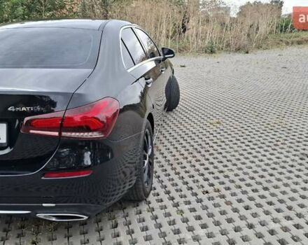 Черный Мерседес А класс, объемом двигателя 1.99 л и пробегом 60 тыс. км за 22000 $, фото 5 на Automoto.ua