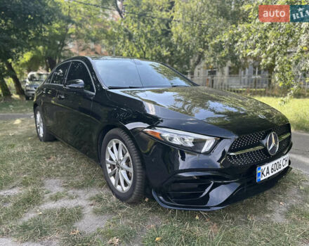 Мерседес А класс 2019 в Киеве на Automoto.ua Черный Мерседес А класс, объемом двигателя 1.99 л и пробегом 64 тыс. км за 23000 $, фото 9 на Automoto.ua