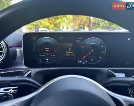 Мерседес А класс 2019 в Киеве на Automoto.ua Черный Мерседес А класс, объемом двигателя 1.99 л и пробегом 64 тыс. км за 23000 $, фото 3 на Automoto.ua