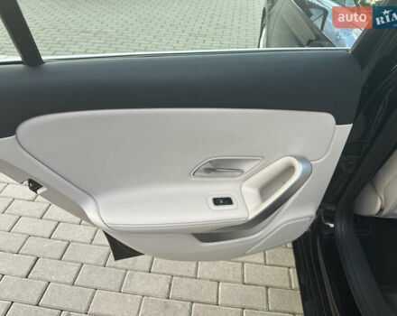 Мерседес А класс 2019 в Львове на Automoto.ua Черный Мерседес А класс, объемом двигателя 1.33 л и пробегом 67 тыс. км за 29900 $, фото 29 на Automoto.ua