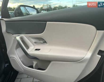 Мерседес А класс 2019 в Львове на Automoto.ua Черный Мерседес А класс, объемом двигателя 1.33 л и пробегом 67 тыс. км за 29900 $, фото 24 на Automoto.ua