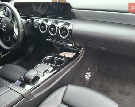 Черный Мерседес А класс, объемом двигателя 1.99 л и пробегом 60 тыс. км за 22000 $, фото 11 на Automoto.ua