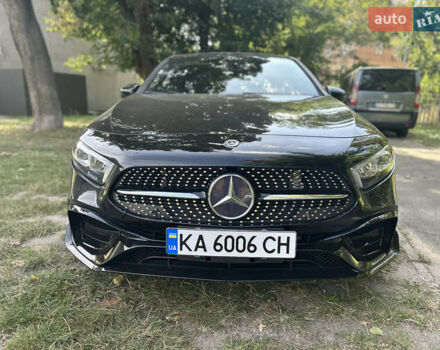 Мерседес А класс 2019 в Киеве на Automoto.ua Черный Мерседес А класс, объемом двигателя 1.99 л и пробегом 64 тыс. км за 23000 $, фото 10 на Automoto.ua