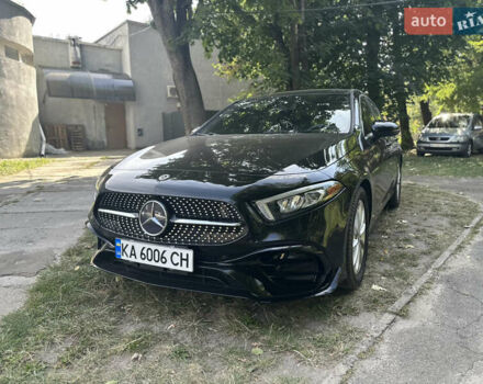 Мерседес А класс 2019 в Киеве на Automoto.ua Черный Мерседес А класс, объемом двигателя 1.99 л и пробегом 64 тыс. км за 23000 $, фото 13 на Automoto.ua