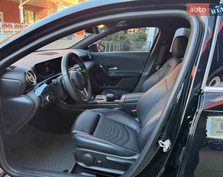 Черный Мерседес А класс, объемом двигателя 1.95 л и пробегом 113 тыс. км за 25400 $, фото 12 на Automoto.ua