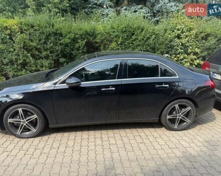 Черный Мерседес А класс, объемом двигателя 1.99 л и пробегом 70 тыс. км за 27000 $, фото 3 на Automoto.ua