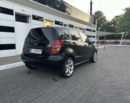 Мерседес А класс 2005 в Одессе на Automoto.ua Черный Мерседес А класс, объемом двигателя 2 л и пробегом 270 тыс. км за 3750 $, фото 7 на Automoto.ua
