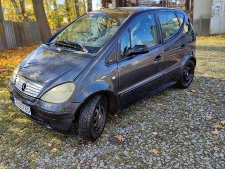 Черный Мерседес А класс, объемом двигателя 1.4 л и пробегом 262 тыс. км за 2300 $, фото 1 на Automoto.ua