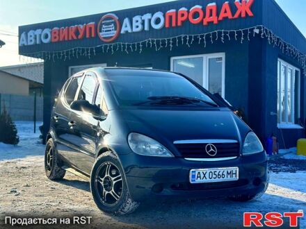 Черный Мерседес А класс, объемом двигателя 1.7 л и пробегом 250 тыс. км за 3300 $, фото 1 на Automoto.ua