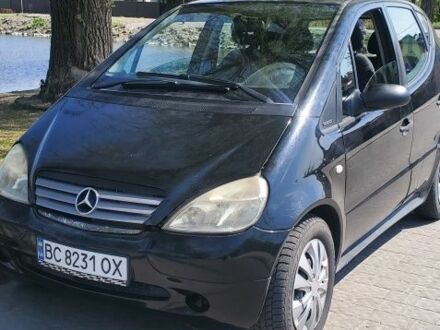 Мерседес А клас 2000 у Львові на Automoto.ua Чорний Мерседес А клас, об'ємом двигуна 1.4 л та пробігом 268 тис. км за 3600 $, фото 1 на Automoto.ua