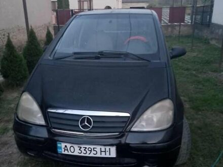 Чорний Мерседес А клас, об'ємом двигуна 1.7 л та пробігом 320 тис. км за 2800 $, фото 1 на Automoto.ua