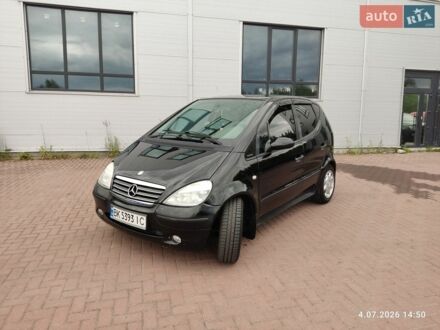 Чорний Мерседес А клас, об'ємом двигуна 1.6 л та пробігом 200 тис. км за 4500 $, фото 1 на Automoto.ua